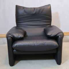 Cassina(カッシーナ)のヴィコ・マジストレッティがデザイン、MARALUNGA(マラルンガ) 総本革1人掛けソファです。ハイバックにもローバックにもなる上質なレザーを使用した1Pソファ。の画像