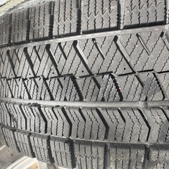 ブリザック VRX2 195/65R15 スタッドレスタイヤ（中古・1シーズン使用）の画像