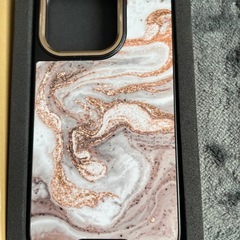 BURGA iPhone15pro用　カバーの画像