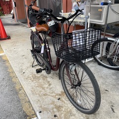 【電動アシスト自転車】【ママチャリ】【管理番号11110】の画像