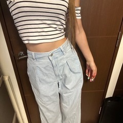 デニムワイドパンツの画像