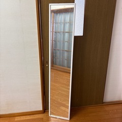 姿見ミラーの画像