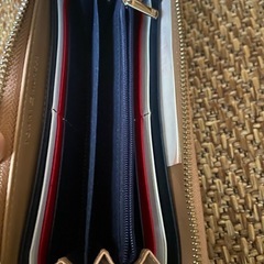 値下げ可能　長財布　TOMMY　の画像