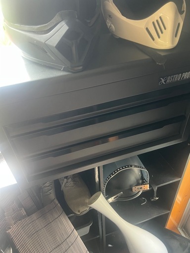 ほぼ新品アストロプロダクツツールボックス