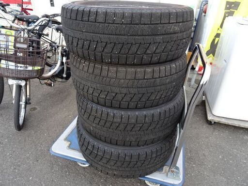 商談中！【恵庭】スタッドレスタイヤ　ブリヂストン　VRX　215/55R17　16年製　4本セット