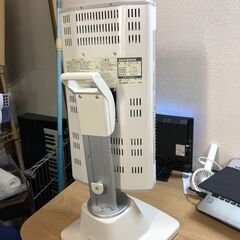 ２００８年製　DAIKIN 遠赤外線暖房機 セラムヒート ERFT11KSの画像