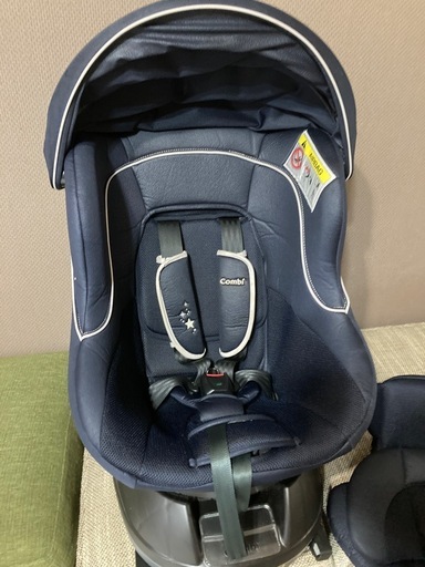 Combi クルムーヴ チャイルドシート ISOFIX ネイビー