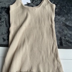 courreges リブ編みニットとっぷトップスの画像