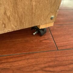 無料で差し上げます。　木製棚の画像