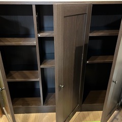 収納棚の画像