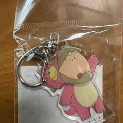 【未開封】クレヨンしんちゃん　キーホルダー、小皿の画像