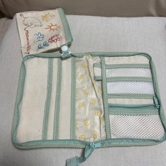 ムーミン母子手帳　お薬手帳ケースの画像