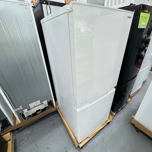 USED 冷蔵庫 シャープ 2022年 152L
