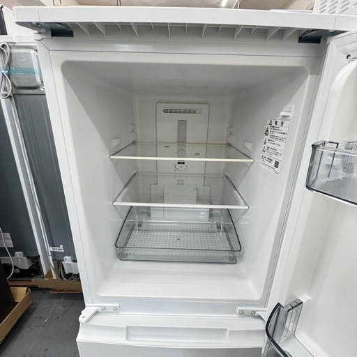 USED 冷蔵庫 シャープ 2022年 152L