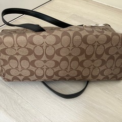COACH トートバッグの画像