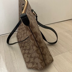 COACH トートバッグの画像