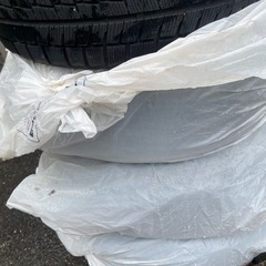 (決定済み)スタッドレスタイヤホイール195/65/R15の画像