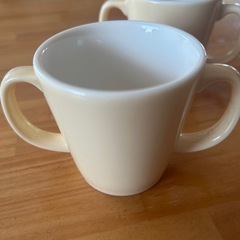 持ち手つきマグカップの画像