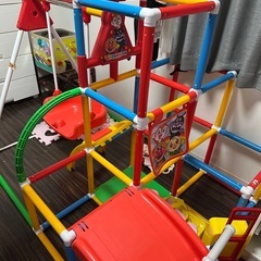 アンパンマン ジャングルジム 滑り台の画像