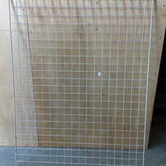 ③　メッシュパネル　ネットパネル　120×90cm マス5×5cm DIY 材料の画像