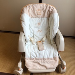 combi   ハイローチェア　手動の画像