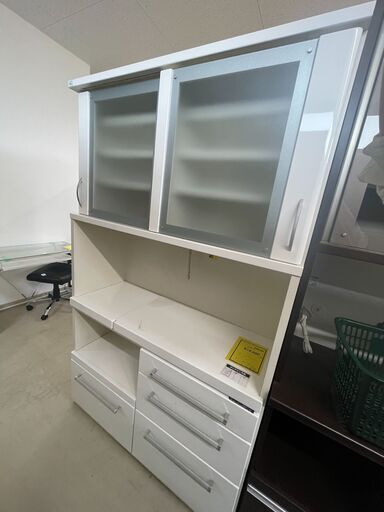 【ジャングルジャングル滋賀草津店】ジモティ来店特価‼ 食器棚 ホワイト J-251038