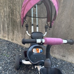 舵取り棒付き三輪車
の画像