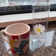 お譲りします！ディズニーマグカップ⭐︎お皿セットの画像