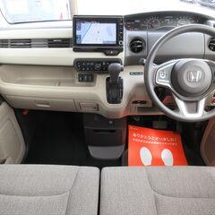 ホンダ　Ｎ－ＢＯＸ　Ｇ・Ｌホンダセンシング★1年保証★ロードサービス付　純正８型ナビ　地デジ　Ｂカメラ　Ｂｌｕｅｔｏｏｔｈ　ＨＤＭＩ接続可　左側パワースライド　前後ドライブレコーダー　アダプティブクルコン　ＥＴＣ　シートヒーター　オートライト　ＬＥＤヘッドライトの画像
