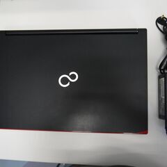富士通 15.6型ノートPC 第6世代Corei5 + SSD【メンテナンス済み】（7222344）の画像