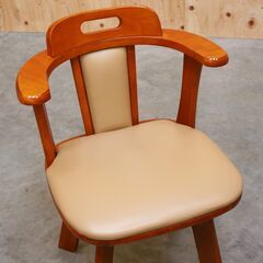 【10/15受渡予定】≪zyt2498ジ限≫ [2脚セット] 美品 回転チェア ダイニングチェア ファミリーライフ製 椅子/中古家具/宮城県仙台市 71005-09の画像