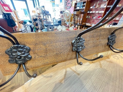 B7102【ディーボディ】壁掛けフック インダストリアル 5連 アンティーク B7102【ディーボディ】壁掛けフック インダストリアル 5連