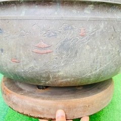 火鉢（金属製）の画像