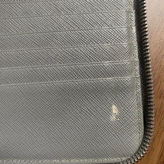PRADA 長財布の画像