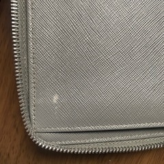 PRADA 長財布の画像