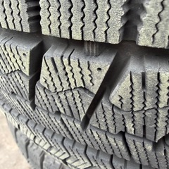 225/45R18 VRX 4 本 冬タイヤの画像