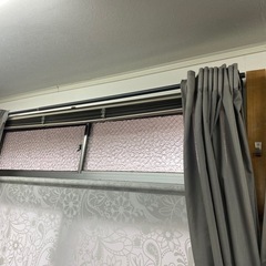 IKEAカーテン　4枚セット　長め　レール付きの画像