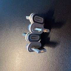マグネット式 充電ケーブルセットの画像