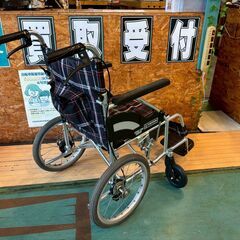 【愛品館八千代店】カワムラ　介助型車椅子　KV16-40SBの画像