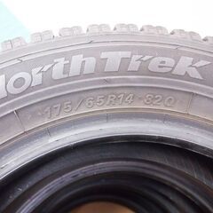 オートバックス ノーストレック スタッドレスタイヤ 溝約7mm 175/65R14 (CA31)の画像