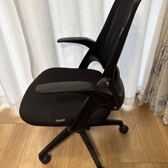 取引中　オフィスチェアの画像