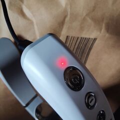 ネックケア 首 リラクゼーション器 【EMS&TENS W 効果 × 加温・振動】の画像