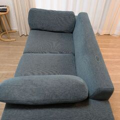 bulge sofa  バージュ ソファ　2人掛けの画像