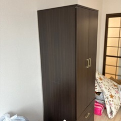 衣装タンスの画像