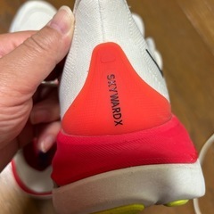 HOKA SKYWARD Xの画像