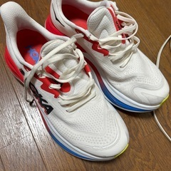 HOKA SKYWARD Xの画像
