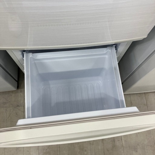 安心の6ヶ月間保証つき！SHARP 2ドア冷蔵庫　2020年製137L【トレファク堺福田店】