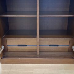 A-333 ★ジモティ割引あり★【リユースのサカイ野々市店】 食器棚　81(幅)×41.5(奥行き)×75(高さ)cm ※クリーニング済みの画像