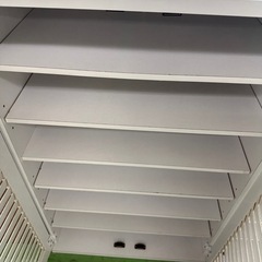 【ドリーム川西店御来店限定】☆ジモティー見たよ♪割引☆3枚扉シューズボックス／クリーニング済み【2125560000028490】の画像