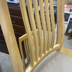 ニトリ　4人用　ダイニングセット　机：幅135×奥80×高70cm　 椅子：幅42×奥42×高96cm　リサイクルショップ　朝霞市　ケイラック朝霞田島店　志木市　和光市　GM425の画像